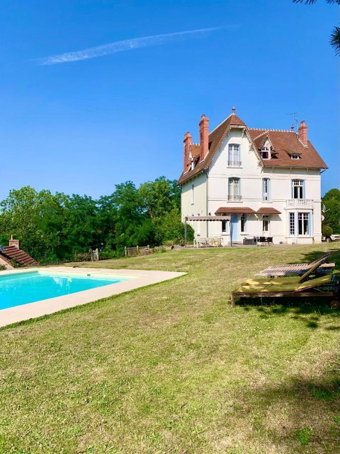 Holiday Home Villa Castel Marie Louise Néris-les-Bains Exterior photo