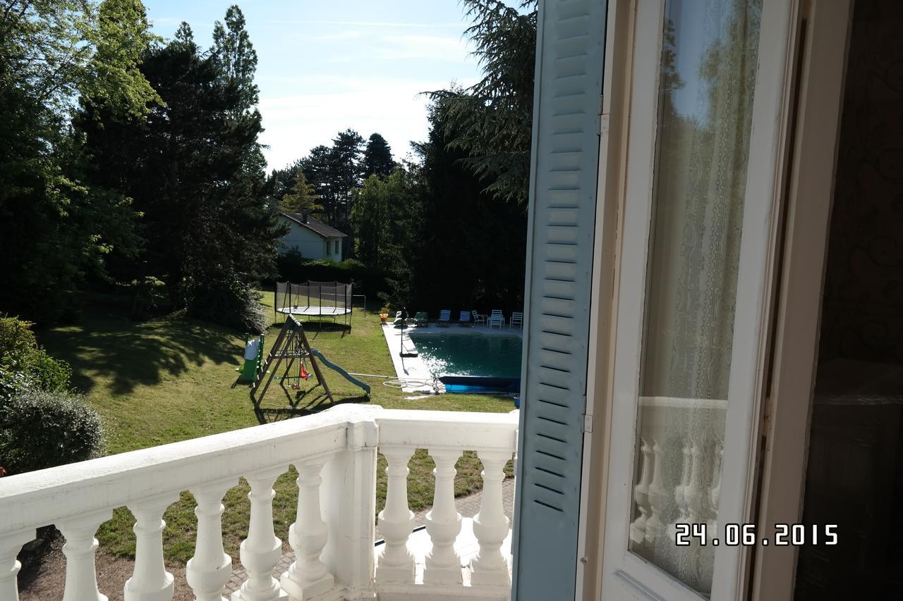 Holiday Home Villa Castel Marie Louise Néris-les-Bains Exterior photo